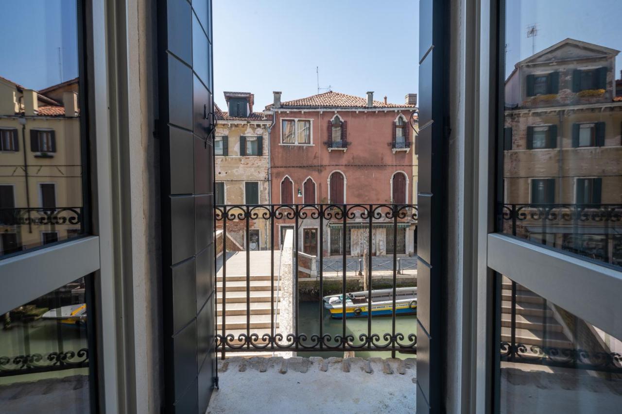 Appartement Lion Palace - San Marco R&r Venetië